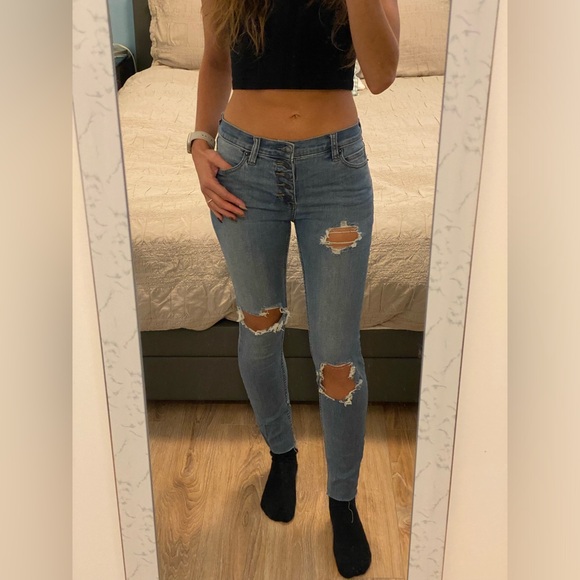 Free People distress stretch skinny jeans size 26 - Picture 2 of 11